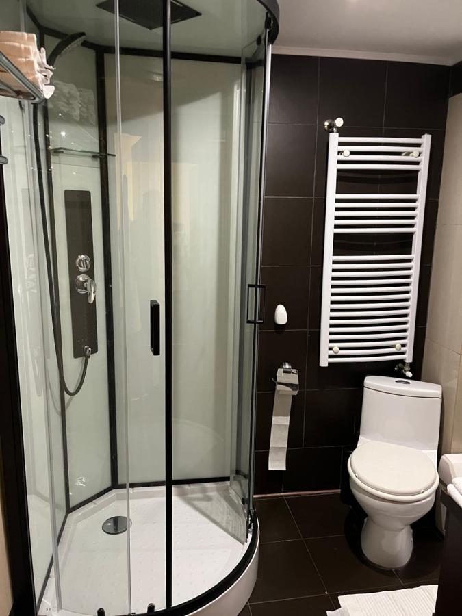 Large 2 Bedroom Apartment Soseaua Nordului Бухарест Экстерьер фото